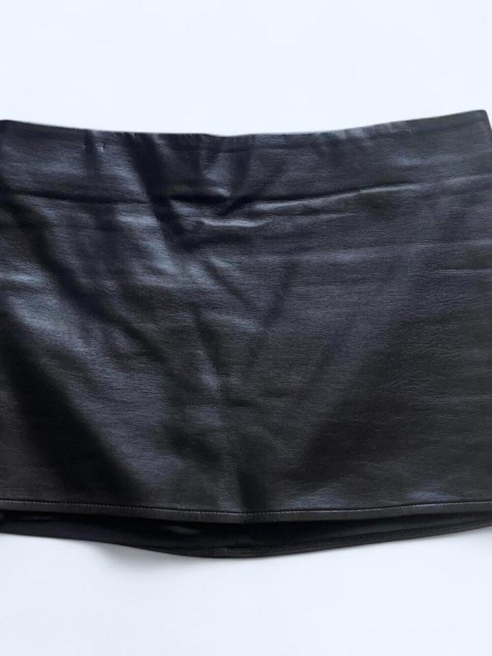 Black vegan leather mini skirt fully lined size small